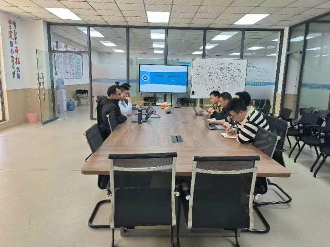 軟件學(xué)院與軟件工程研究所三月聯(lián)席會(huì) 聚焦企業(yè)軟件開(kāi)發(fā)新動(dòng)向